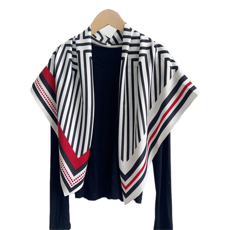 Nuevo estilo de terciopelo bufanda cuadrada grande estilo coreano estilo blanco y negro a rayas con aire acondicionado chal exterior simple elegante bufanda de protección solar