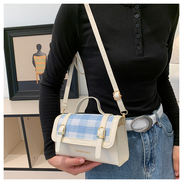 Ladies' 2024 New Trendy Summer Luxury Shoulder for Going Out, Super Popular Crossbody Small Square Bag_voghion.com