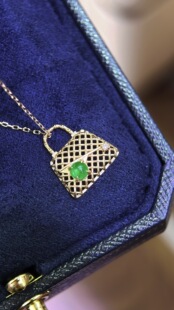 18K Gold Fine Jewelry Emerald Pendant 20 Points Main Stone Jewelry Tiktok Wholesale Generation