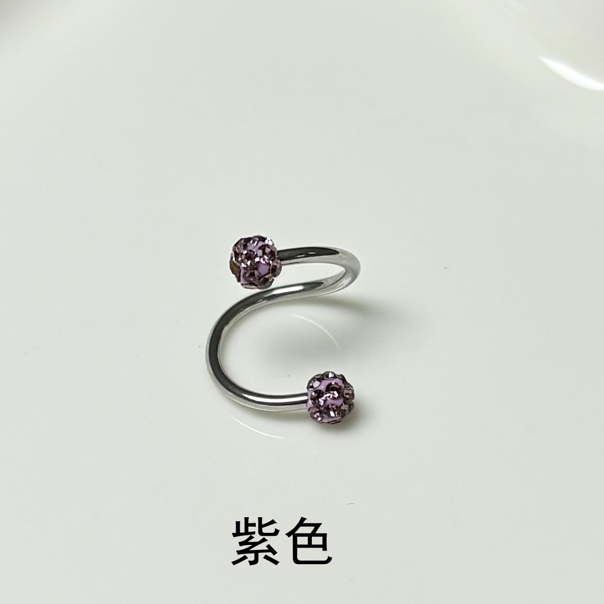 Pointed titanium steel lip stud product view