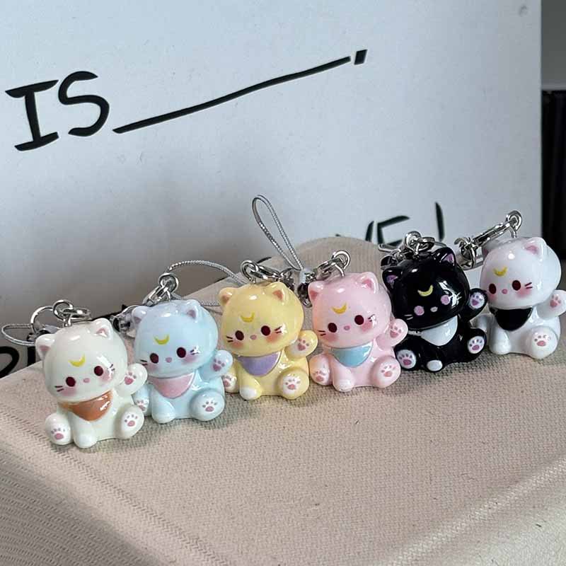 New Cartoon Kitten Mobile Phone Chain Cute Resin Keychain Girl Student Bag Pendant Couple Girlfriend Gift