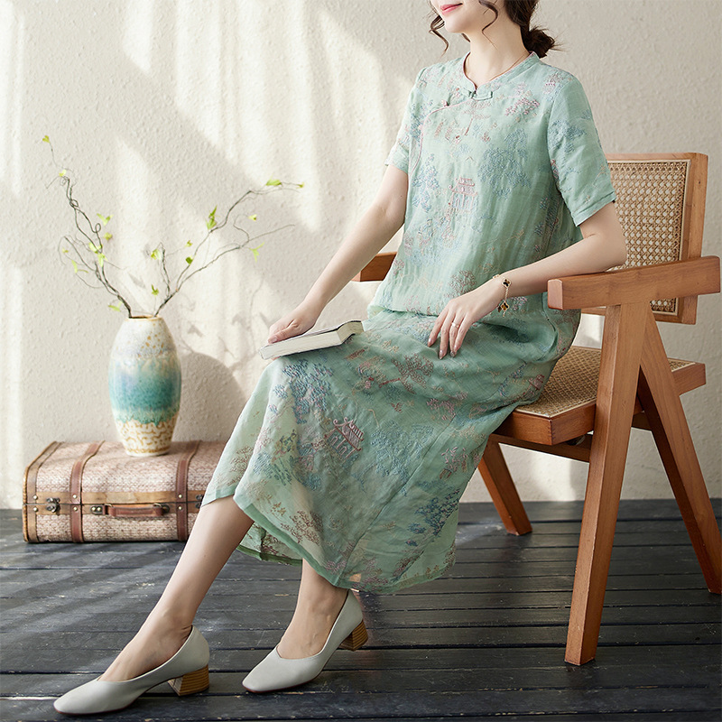 Neues, modernisiertes Cheongsam im chinesischen Stil mit hochwertigem Touch, Sommerkleid 2026 aus besticktem Baumwoll-Leinen-Gemisch_voghion.com