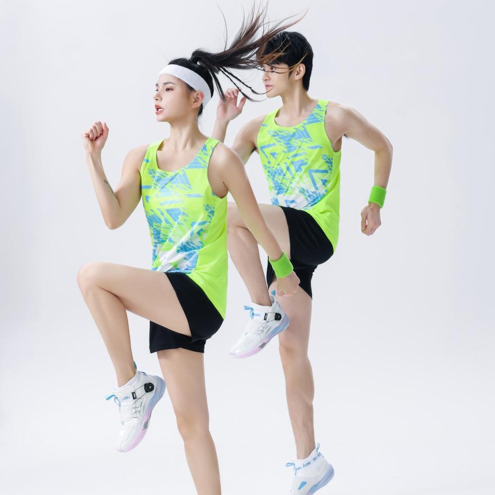 Trajes deportivos de atletismo, trajes de entrenamiento de voleibol de verano para hombres y mujeres, trajes de tenis de mesa, trajes de bádminton, impresión de fluorescencia de secado rápido