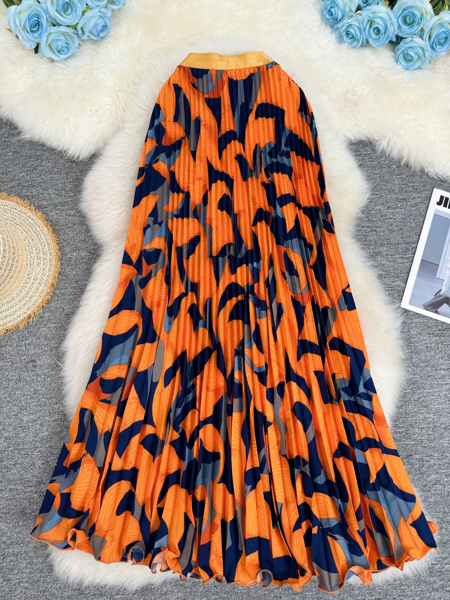 High End Retro Printed Midi Skirt for Women Classic Versatile Sophisticated Pleated A-Line Long Skirt from Europe America South Africa_voghion.com
