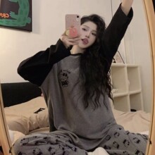 ����240����mm˯��Ů�ﶬ�����޿�ͨKTè��ů�Ӻ�Ҿӷ���װ�⴩
