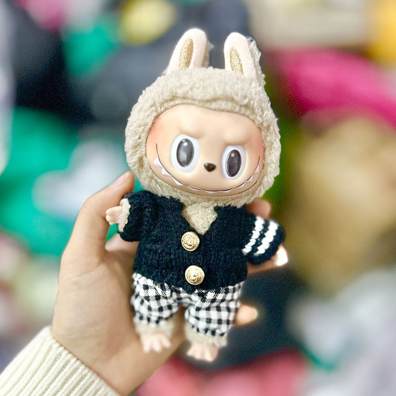 Caja ciega de 17cm, tela de tela, traje de mono de alce pequeño de terciopelo de nube, colgante de labubu, vestido de Navidad de cerdo