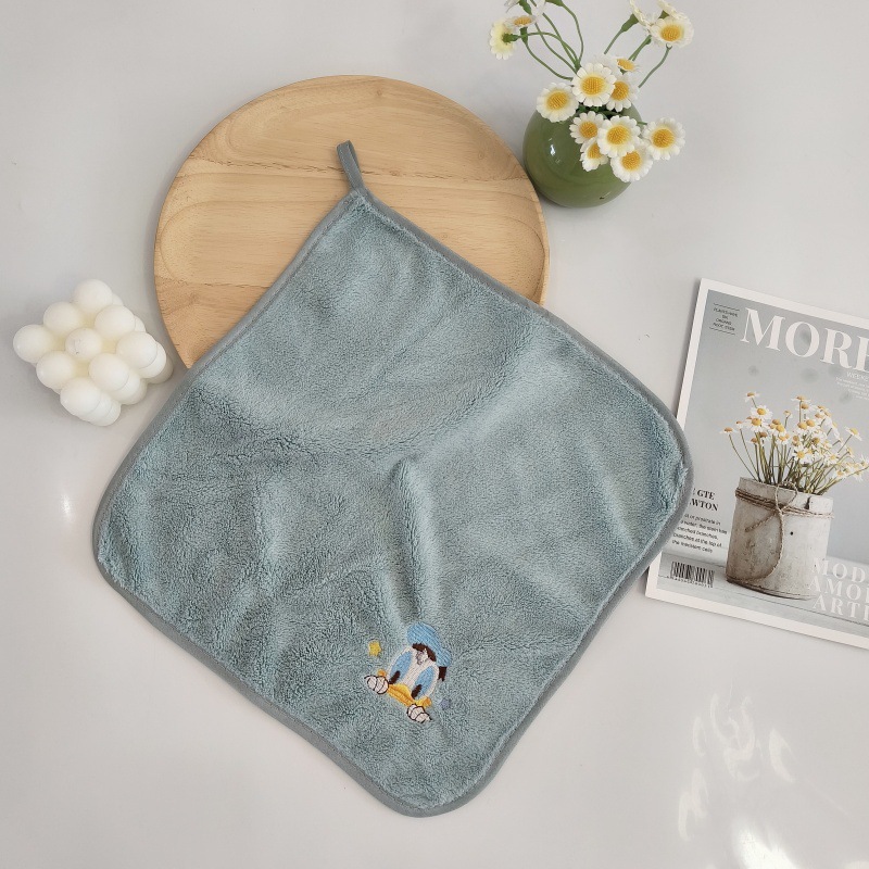 Toalla cuadrada para bebés bordada caricatura coral toallas de peluche absorbente suave secado rápido toallas de lavado de la cara para jardín de infantes