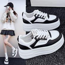 D088����ٴ��ɸ�С��ЬŮ����С�ں�װ�Ь2026�¿����������˶�
