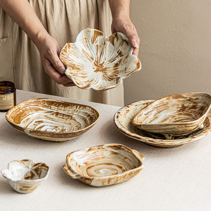Handmade Japanese-Style Coarse Pottery Collection of Ceramic Tableware, Plates, Bowls, Household Salad Bowls, Retro Irregular-Shaped Dinner Plates Wholesale Handmade Japanese-Style Coarse Pottery Collection of Ceramic Tableware, Plates, Bowls, Household Salad Bowls, Retro Irregular-Shaped Dinner Plates Wholesale