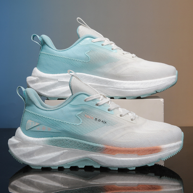 Zapatos deportivos casuales de placa de carbono de fondo suave de explosión juvenil amortiguador anti-deslizante para hombres para estudiantes que aumentan la tendencia de zapatos para correr