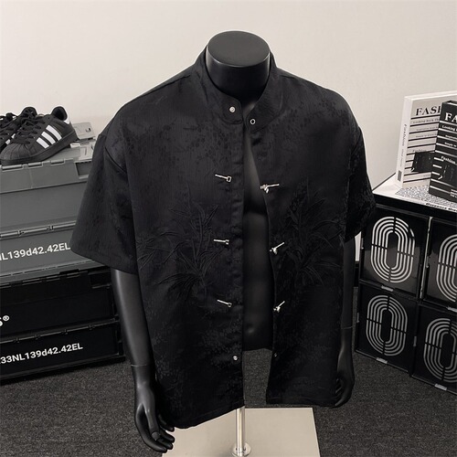 National trend new Chinese jacquard stand-neck short-sleeve shirt for men's summer retro dark pattern texture buckle tunic suit