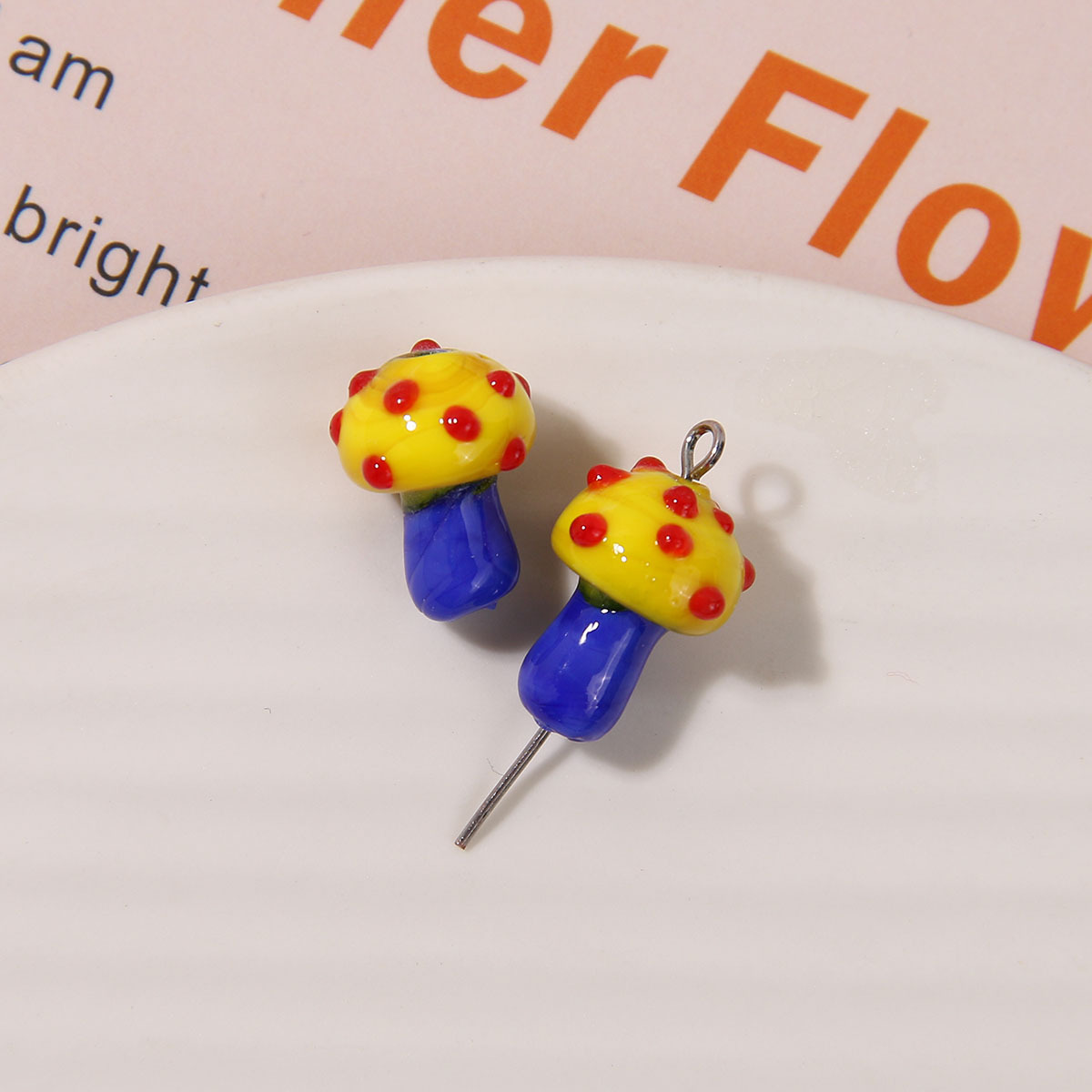 3g Weight Beads Jewelry Making Type 16*12mm Jewelry Making Size DIY Jewelry Accessories Classification 1 Piece Quantity glass Material Mushroom Pattern Polishing Design Casual, Sweet, Simple Style Style 1 Piece 16*12mm Glass Mushroom Beads 24