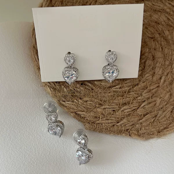 Super Flash heart zircon mosquito coil ear clip niche design high-grade earrings women's simple all-match earrings without pierced ears