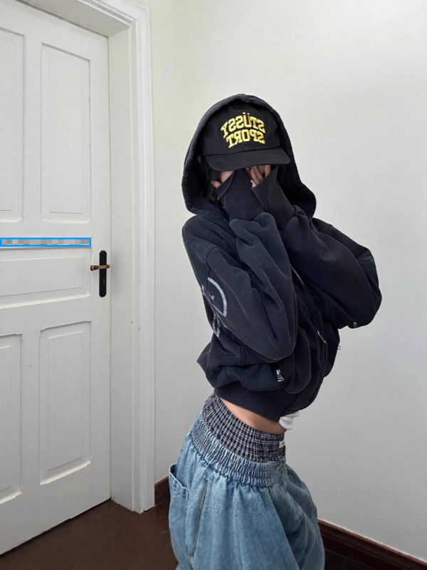 韩好甜WARDEN EDGE 黑色印花卫衣女秋修身显瘦复古开衫连帽短外套|undefined