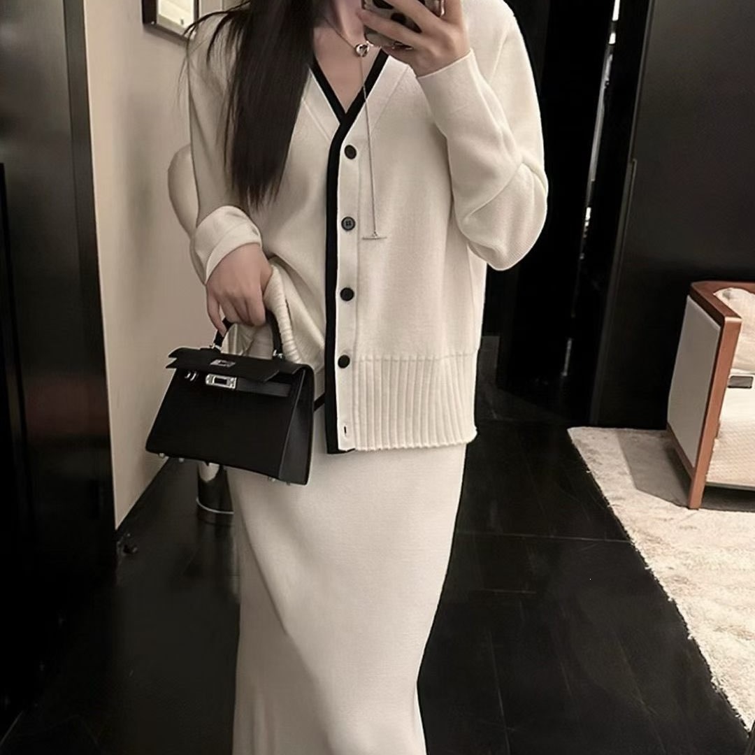 撞色设计毛衣开衫气质针织半身裙女2026新款春两件套装外套其他中