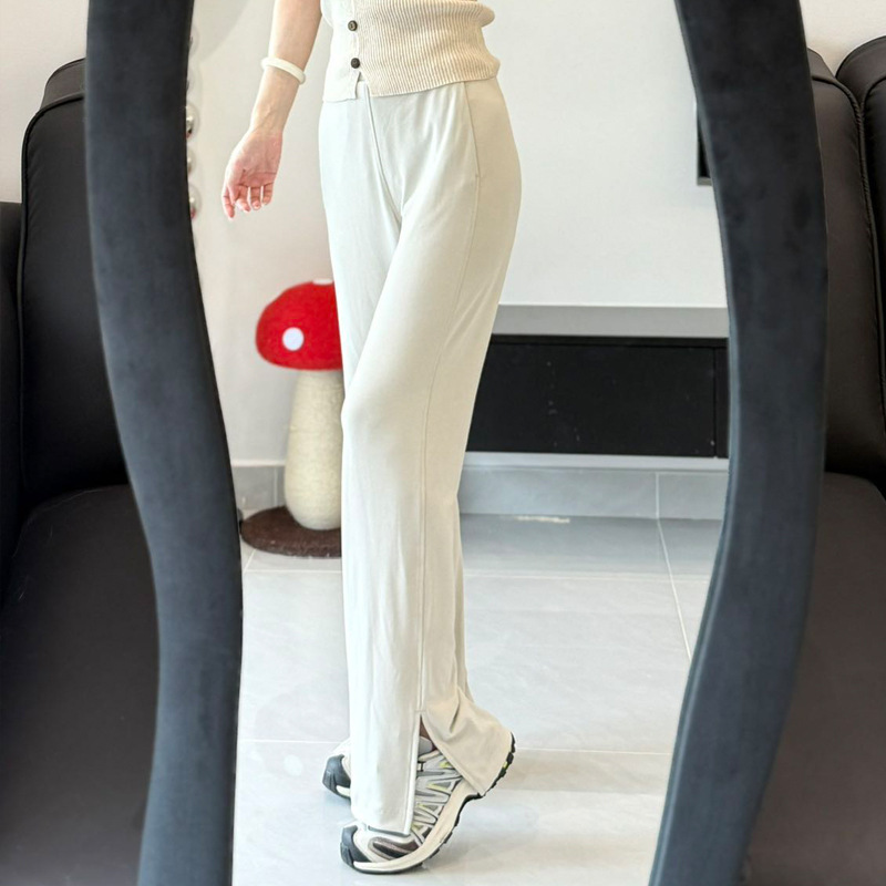 Lulu's New Drapeysoftstreme ™ Women's Flared Yoga Pants with Small Split Hem Long Pants C170