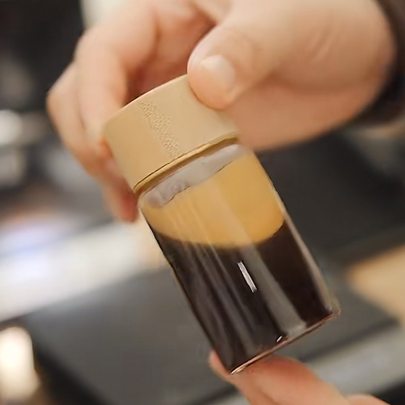 Coffee Concentrate Refill Bottle Glass Empty Bottle Small Sealed Jar Mini Extra Small Tea Can with Direct Sales