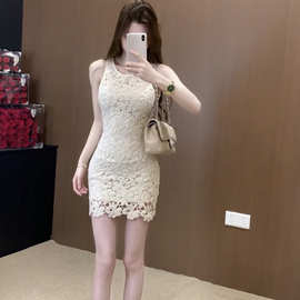 御姐法式温柔连衣裙女秋季礼服镂空蕾丝无袖内搭短款裙子修身显瘦