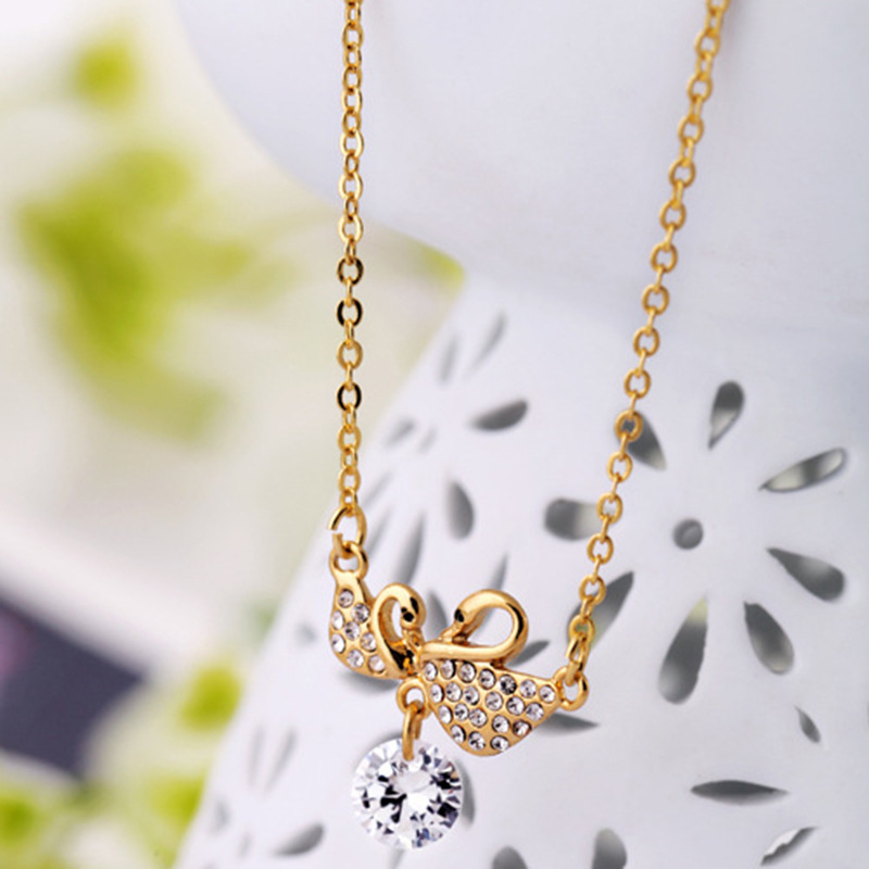 Light Luxury Niche Design Sense Double Swan Necklace Fashion Creative Valentine's Day Gift Clavicle Chain Wholesale display picture 4