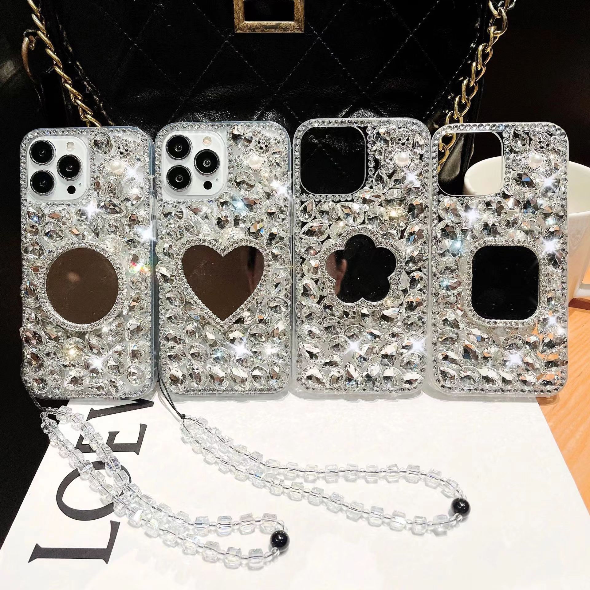 Full Diamond Pearl Bear Bracket Mirror for Apple 16PRO Mobile Phone Case Makeup Mirror Apple 14/13 Drop-proof