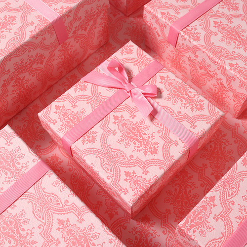 Valentine's Day Gift Box, Rectangular Lid-and-Base Handmade Gift Box, Large Size 520 Lipstick Birthday Surprise Packaging Box