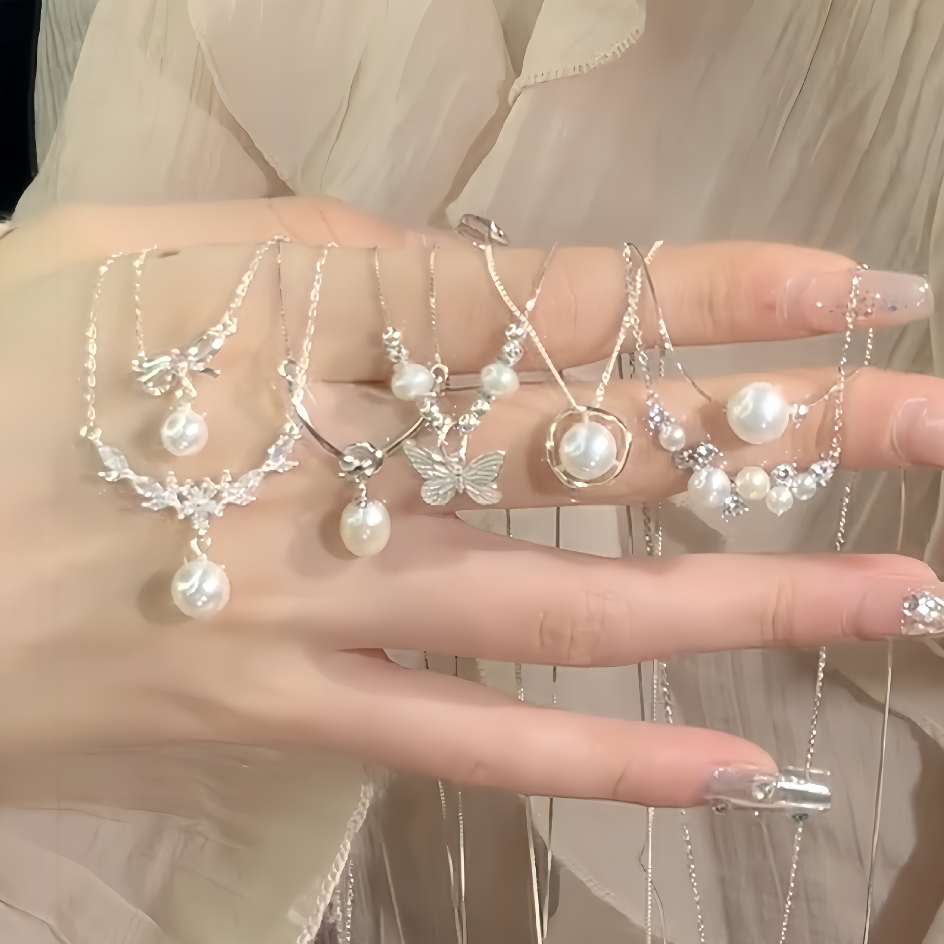 new pearl necklace women‘s autumn and winter s925 sterling silver non-fading special interest light luxury advanced clavicle chain all-match sweater chain