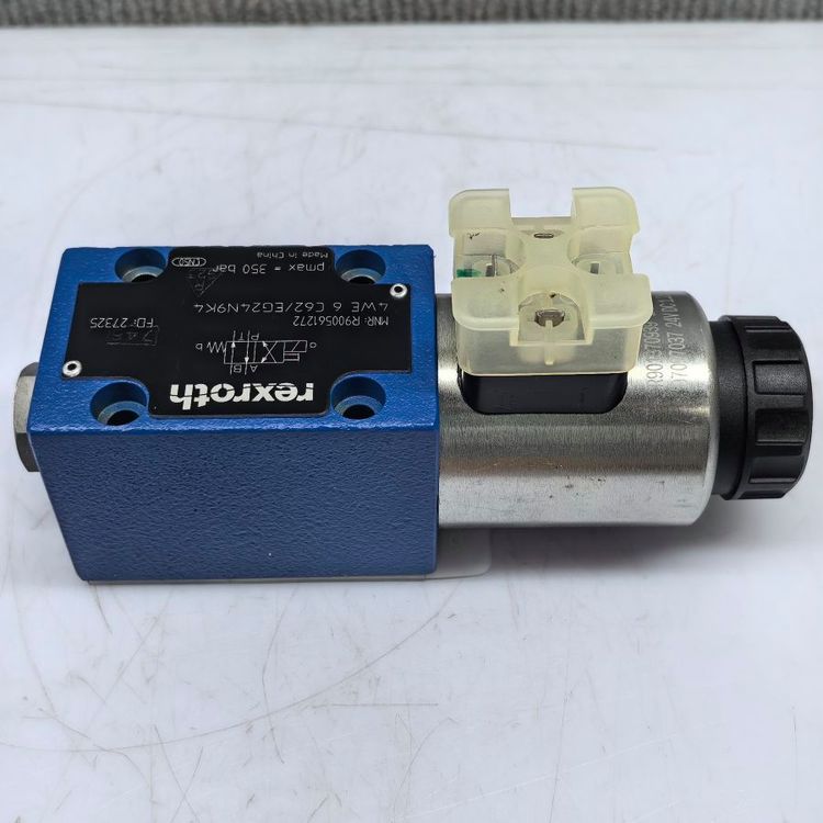 R900561272 4WE6C6X/EG24N9K4 # Rexroth液压阀，全新库存