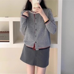 秋冬新款针织开衫毛衣外套女装韩版设计感拼色时尚简约穿搭上衣女