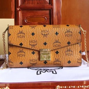 Mc Chain Envelope Bag Classic Shoulder Crossbody Bag Tote Bag Large Chain Lock Chain Commuter Women's Bag