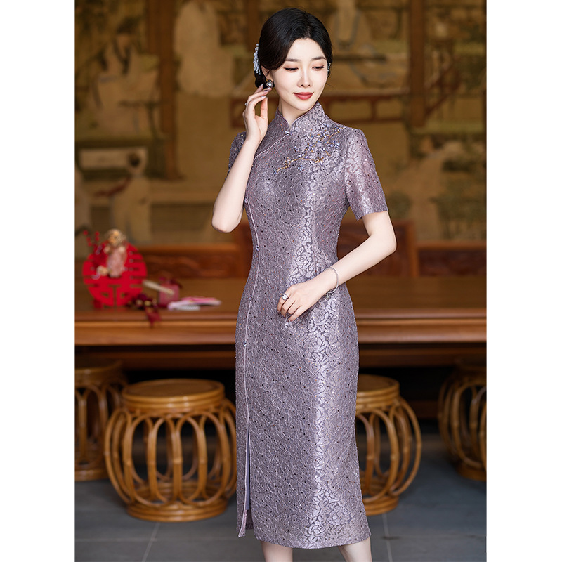 Elegant Cheongsam for Middle-Aged Mothers, New Style Formal Dress for Wedding Banquets, Suitable for Young Mothers, Can Be Worn Daily