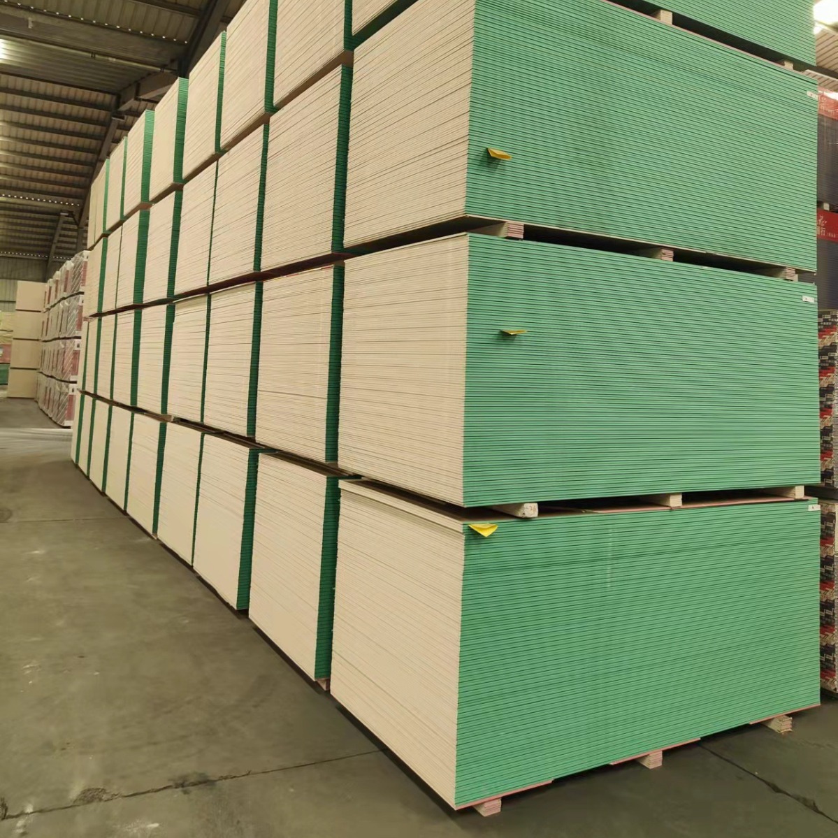 Placa de yeso a prueba de humedad personalizada, placa de yeso, placa de yeso a prueba de humedad, material de techo, placa de yeso de partición