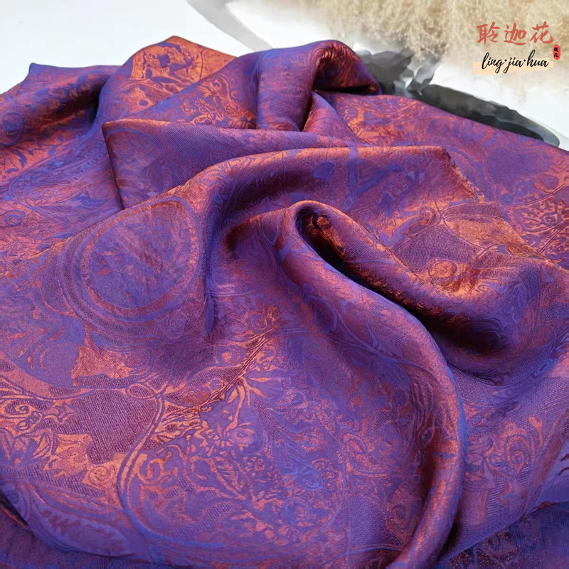Spring and Summer Home Textiles Rayon Shimmer Brocade Roman Holiday Jacquard Fabric Breathable and Refreshing Hanfu Dress Cheongsam Fabric