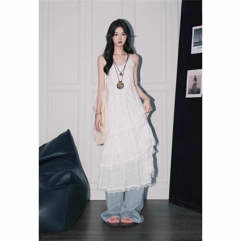 White Lace Sling dress Women's A- line Stacked Beach Dress Ins Holiday Style Cake Dress