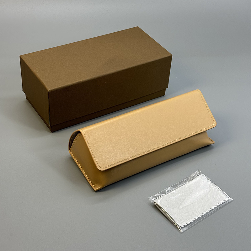 INS Style Advanced Sense Portable Glasses Case PVC Leather Box Japanese and Korean Fashion Design Magnetic Absorption Flip Sunglasses Storage Box