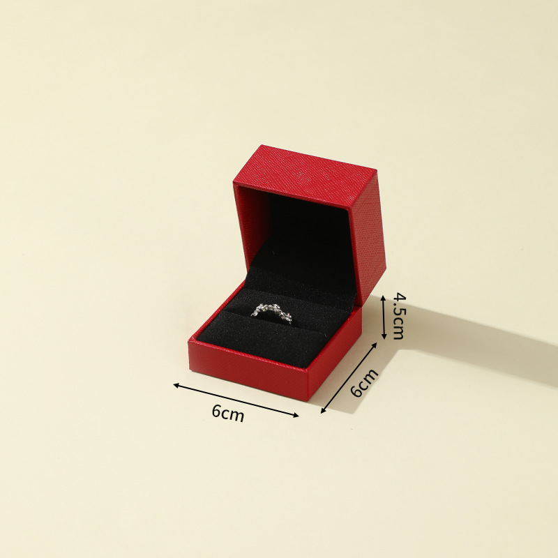 Spot caja de embalaje de joyería de ángulo recto propuesta de matrimonio anillo de confesión embalaje de anillo de diamantes caja de joyería caja de tapa de alta gama