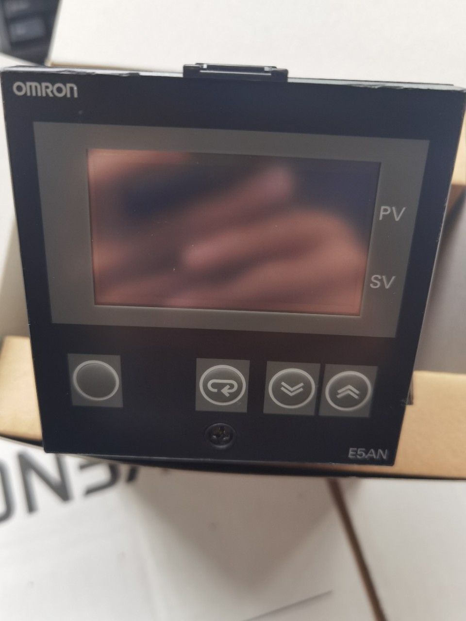 温控表 数字式温度控制仪 E5AN-Q3HBL 220V