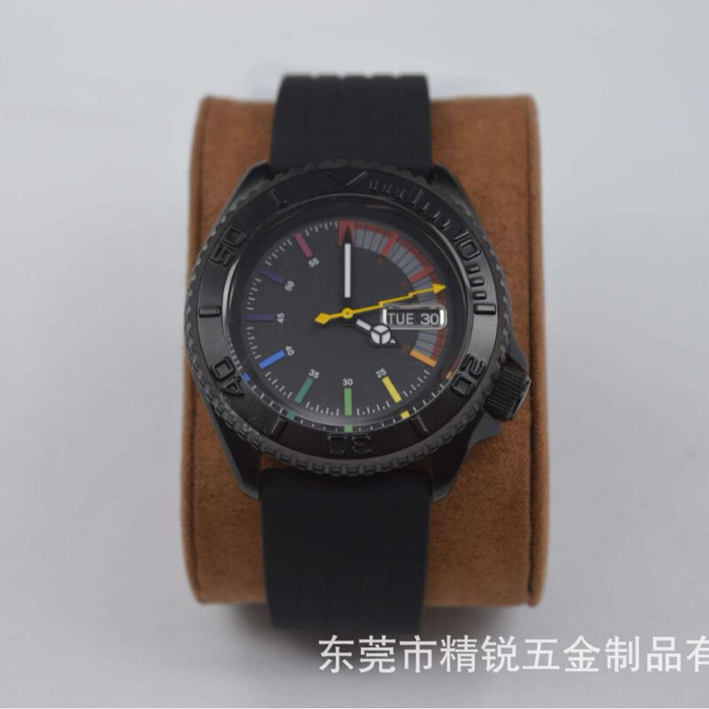 Factory wholesale luminous sports waterproof SKX007 rainbow face NH36 mechanical movement silicone tape mechanical watch