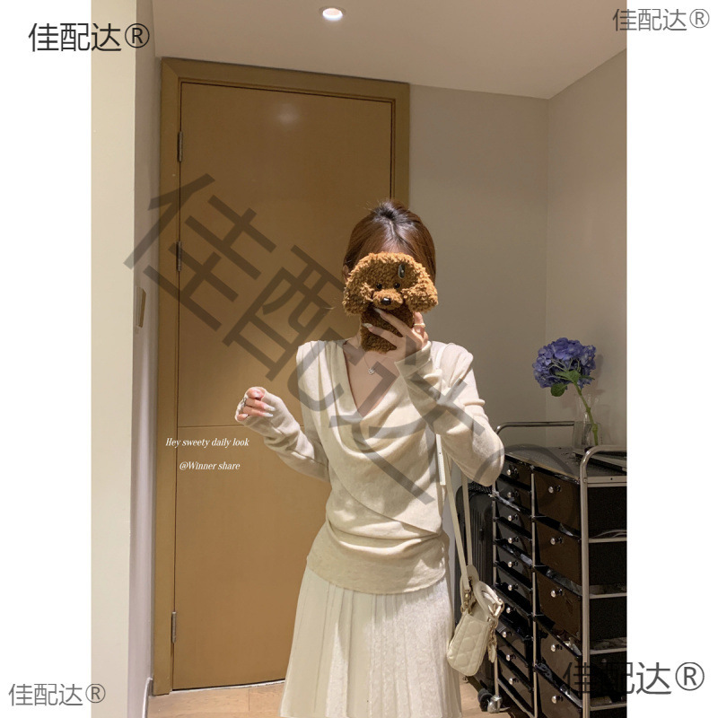 American Style 2024 Autumn and Winter Korean Style Elegant Double-Layered Collar Design with Gentle 6 Wool Knitted Bottoming Long Sleeves E18