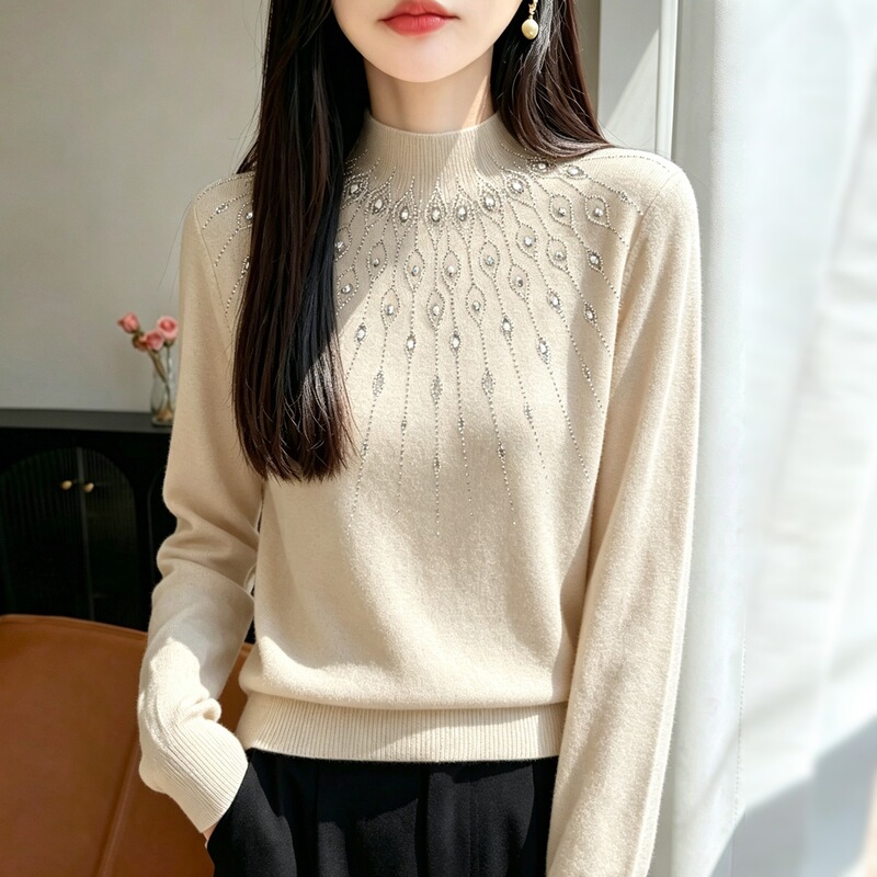 Heavy-duty rhinestone-embellished half-turtleneck sweater for women, a luxurious and delicate knit top in solid color with long sleeves, a stylish and elegant base layer