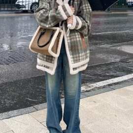 美式复古格纹设计感毛呢外套女2024秋冬季新款加厚羊羔毛呢子大衣