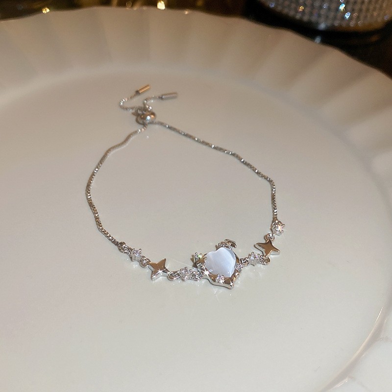 Pulsera de amor solar de circón galvanizado en oro real