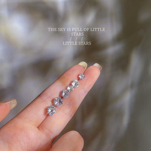 Earrings you don’t need to take off when sleeping!  !Super sparkling one diamond zircon s925 white ear bone nail simple small earrings for women