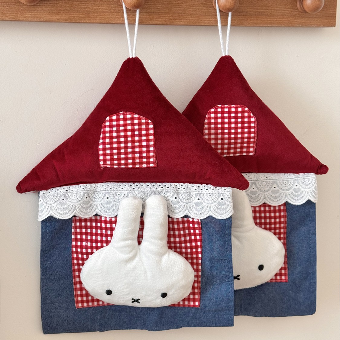 Cute Rabbit Tissue Bag, New Style, High Aesthetic Value, for Home Use in Living Room, Bathroom, Dormitory, Bedside Wall-Mounted Storage Tissue Bag