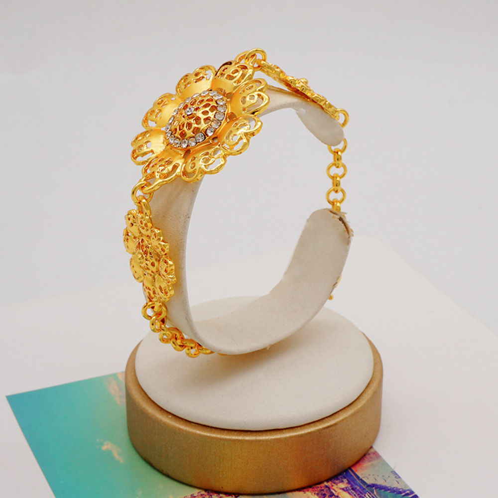1 Jeu Luxueux Géométrique Alliage Placage Strass Femmes Bracelets Des Boucles D'oreilles Collier display picture 7