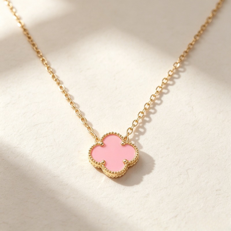 Fuchsia necklace, 13mm, four-leaf clover