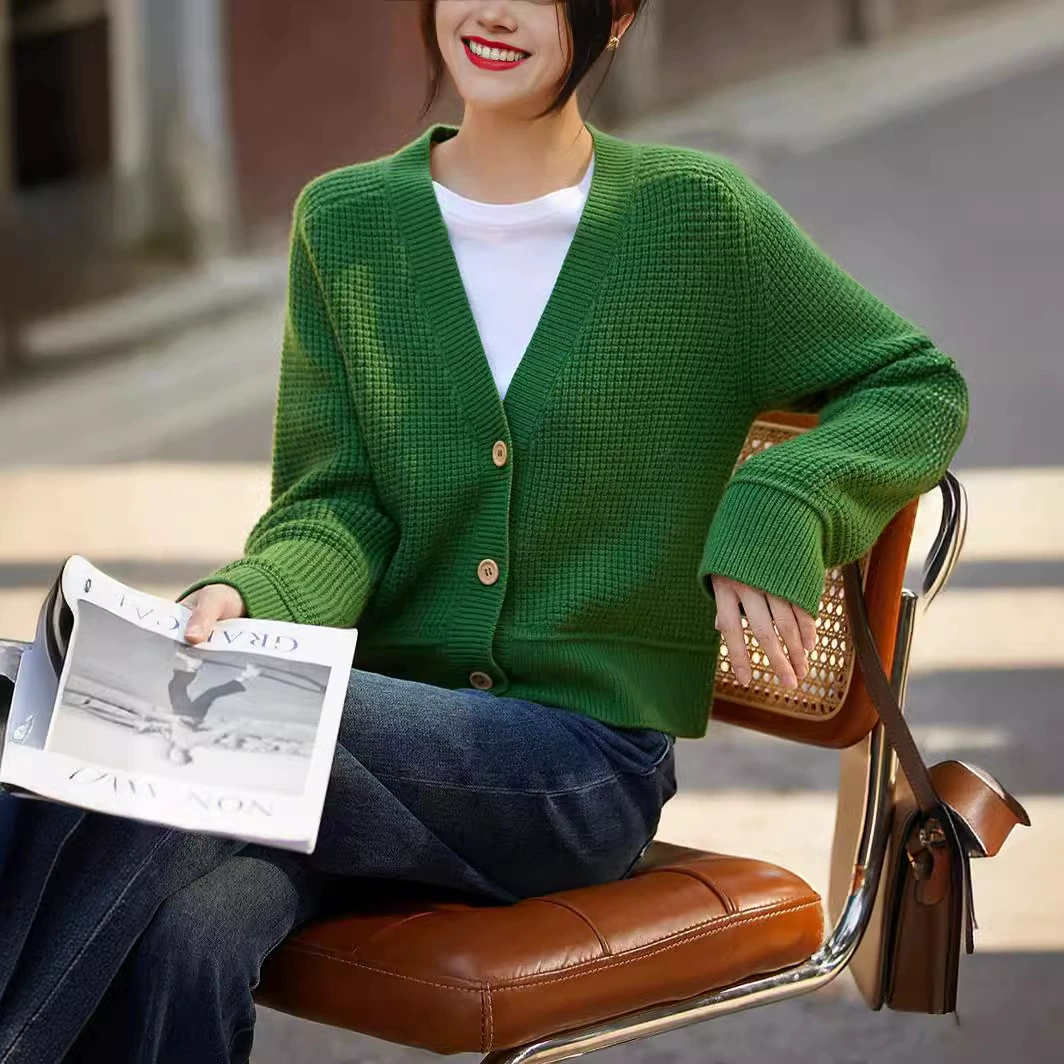 Женский вязаный кардиган Hongtai Spring в корейском и японском стиле, повседневный, с объемным микротекстурным узором «ананас», свободного кроя, однотонный, с V-образным вырезом