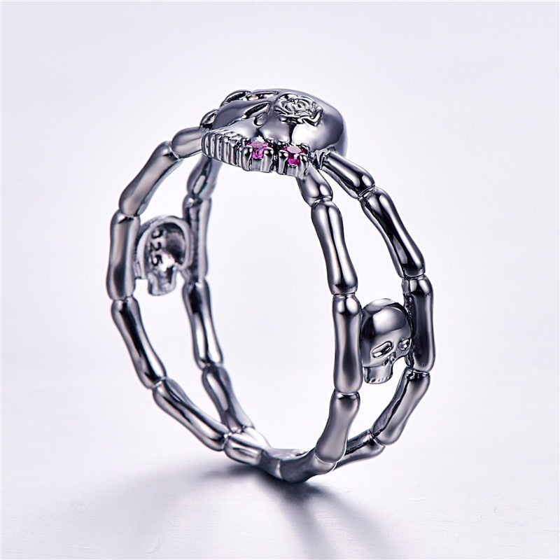 Skull Pattern Women'S Gender Punk Cool Style Skull Alloy Plating Inlay Rhinestones Halloween Women'S Rings