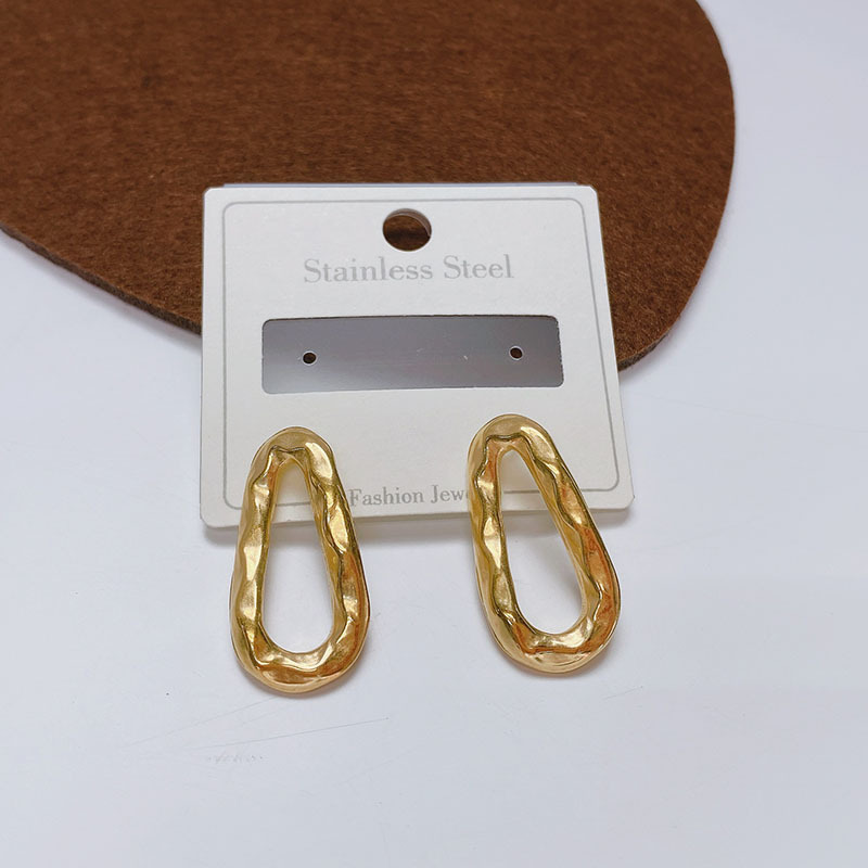 1 Pair Simple Style Oval Titanium Steel Titanium Steel 18K Gold Plated Ear Studs display picture 4