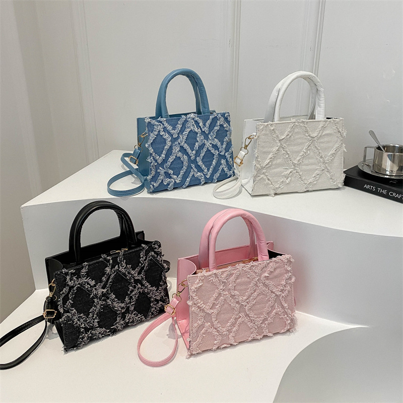 2024 nuevo estilo simple de moda de transporte de gran capacidad de tela de Oxford de diamante de verano bolso de hombro pequeño bolso de mujer