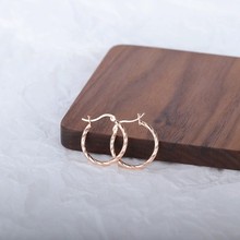 ����Ť�D��Ȧ���hŮ܇���W�W�AȦ��ᔺ��s���|�ٴ����y�